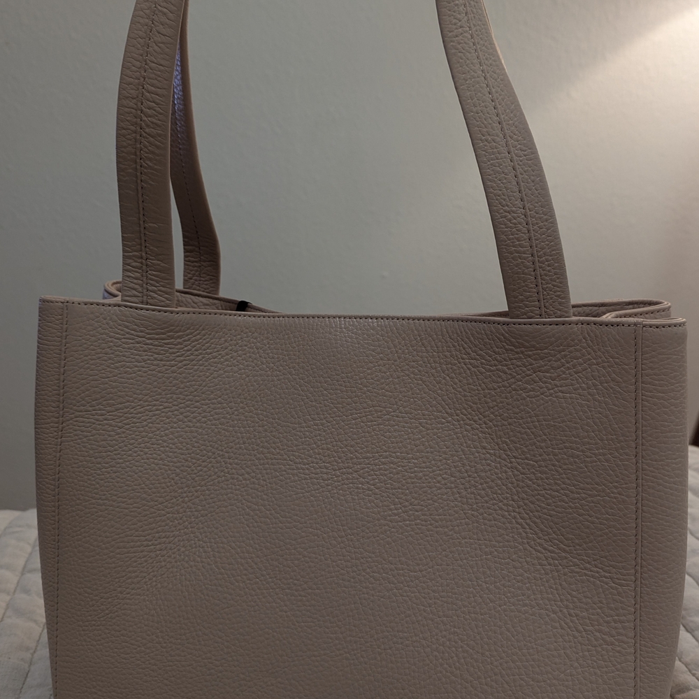 Valentino By Mario Valentino Rock Estelle Leather Tote Bag Pink - Picture 2 of 8